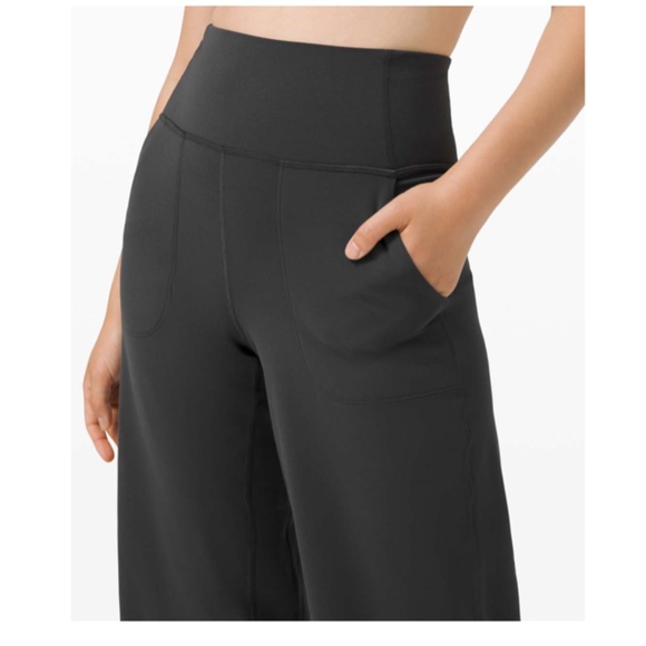LULULEMON Align Wide Leg Crop 23” Graphite Grey Size 4 - Picture 2 of 12